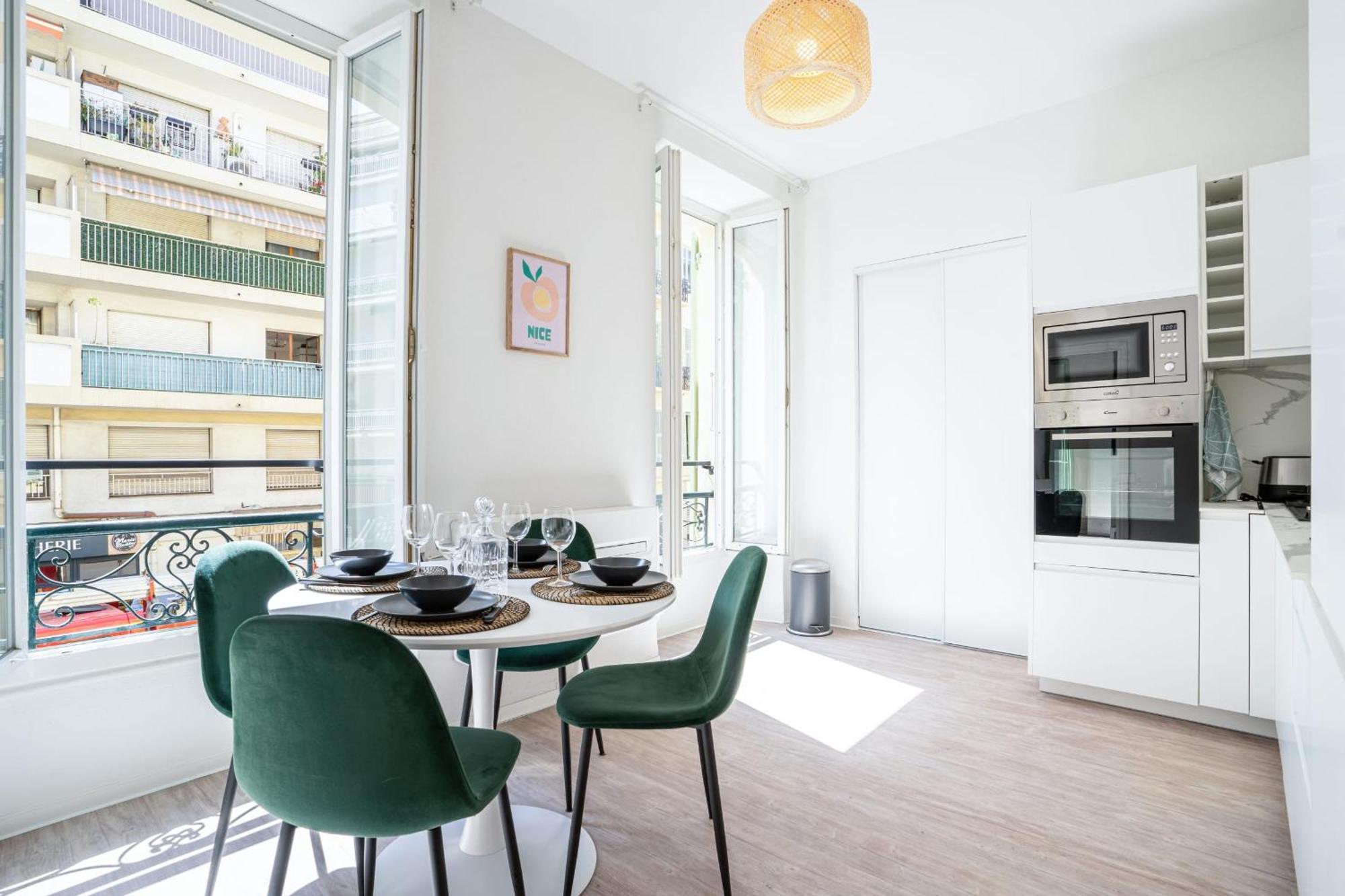 06bz - Modern In The Heart Of The Port Appartement *